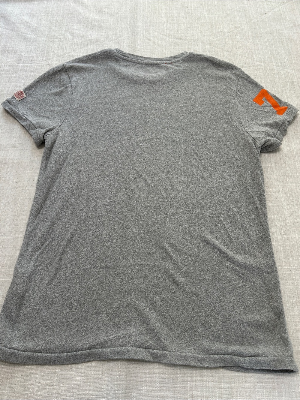 Superdry Copper Beach Men's Tee Large Gray Casual Cotton Surf Graphic T-Shirt - Picture 8 of 13